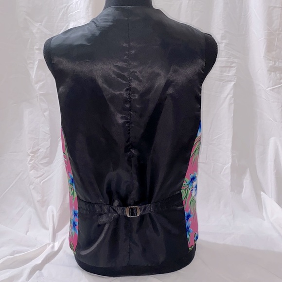 PROM VEST- J.FERRAR 6 BUTTON TROPICAL VEST - Picture 3 of 5